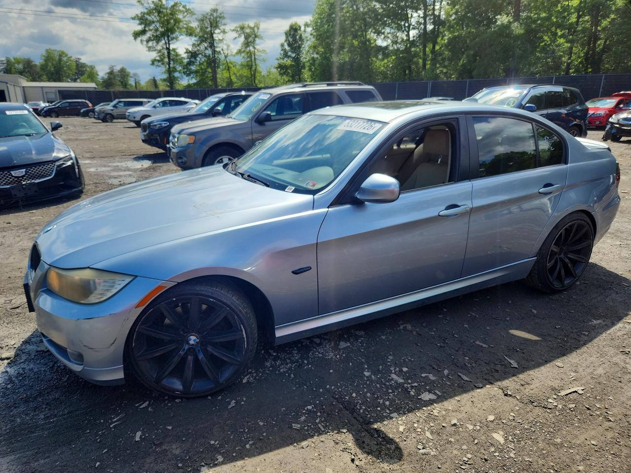 Salvage BMW 3 Series Image