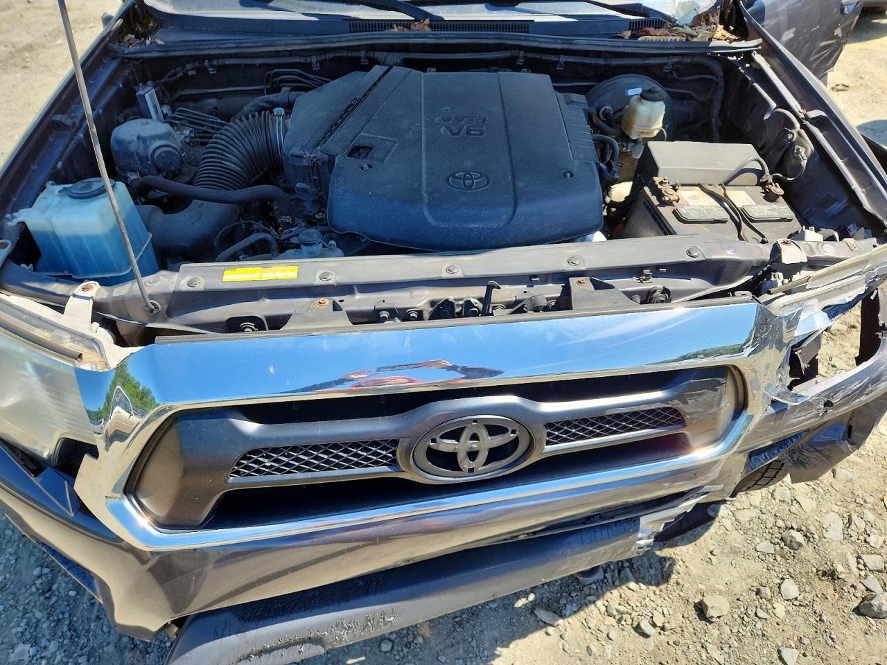 Toyota Tacoma V6