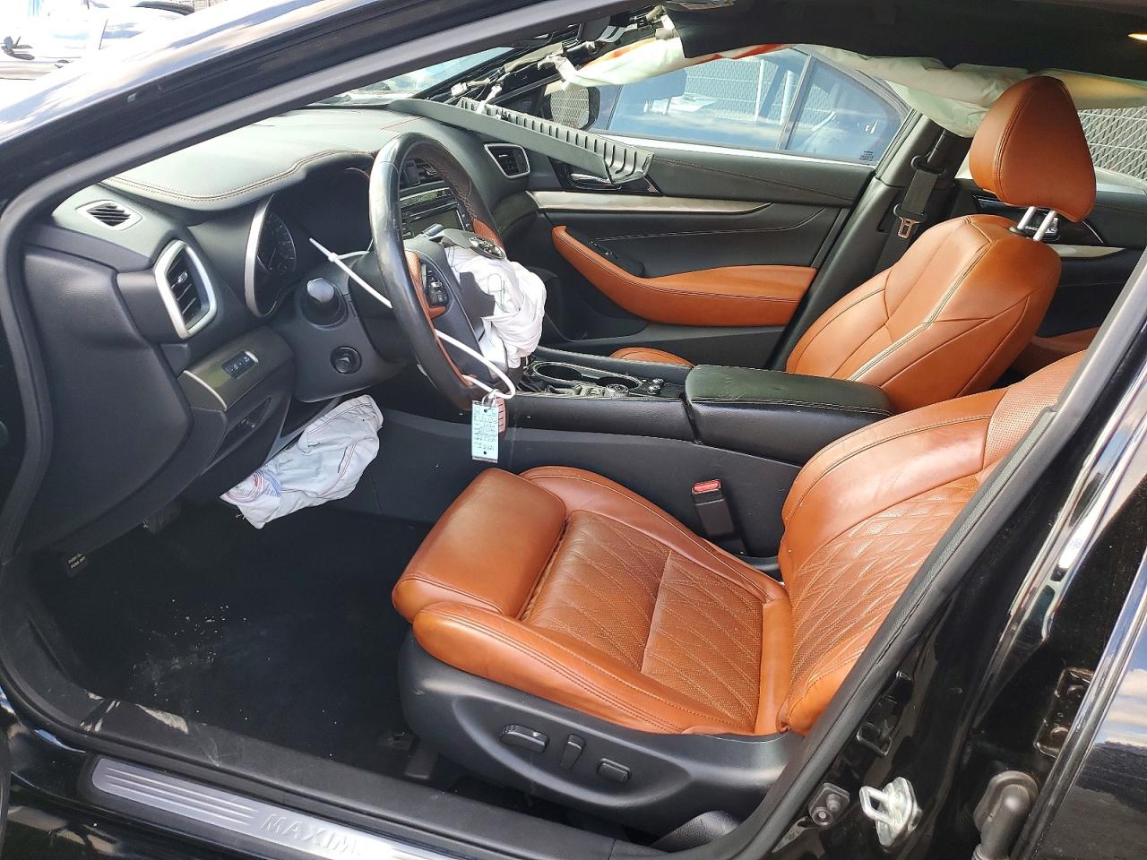 Nissan Maxima Platinum