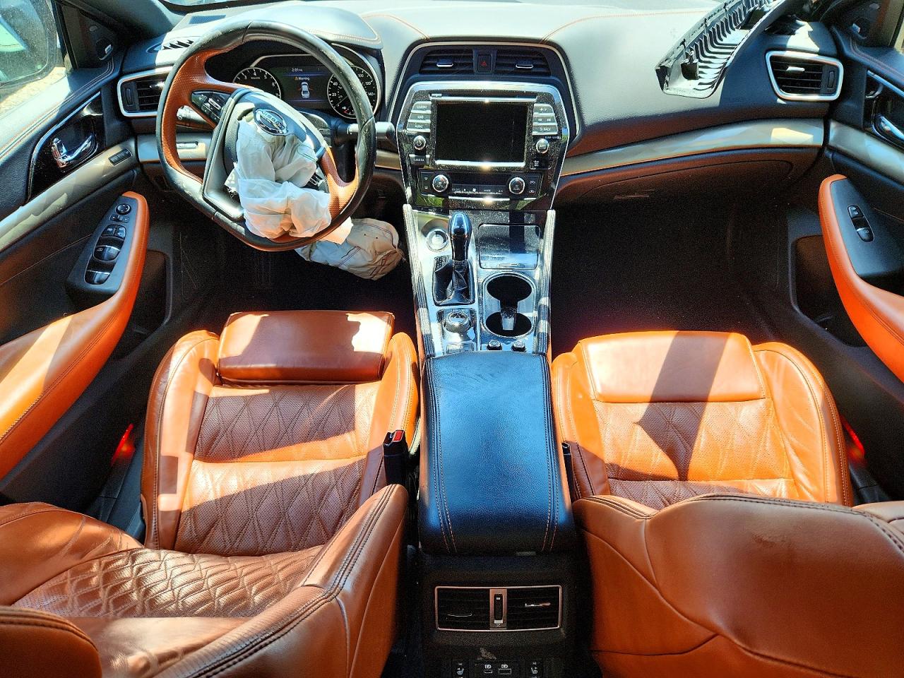 Nissan Maxima Platinum