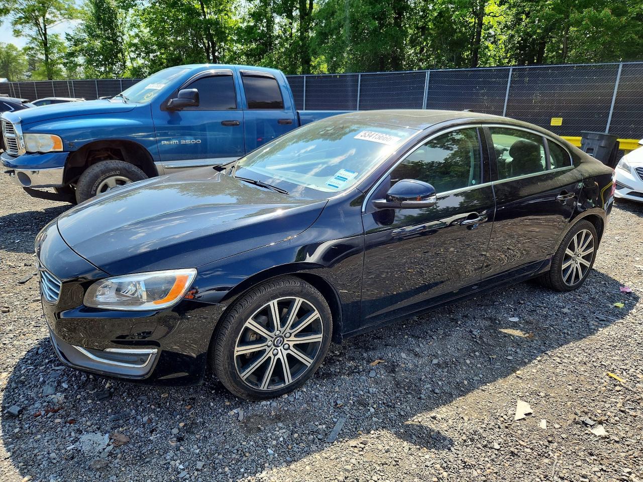 Salvage Volvo S60 Image