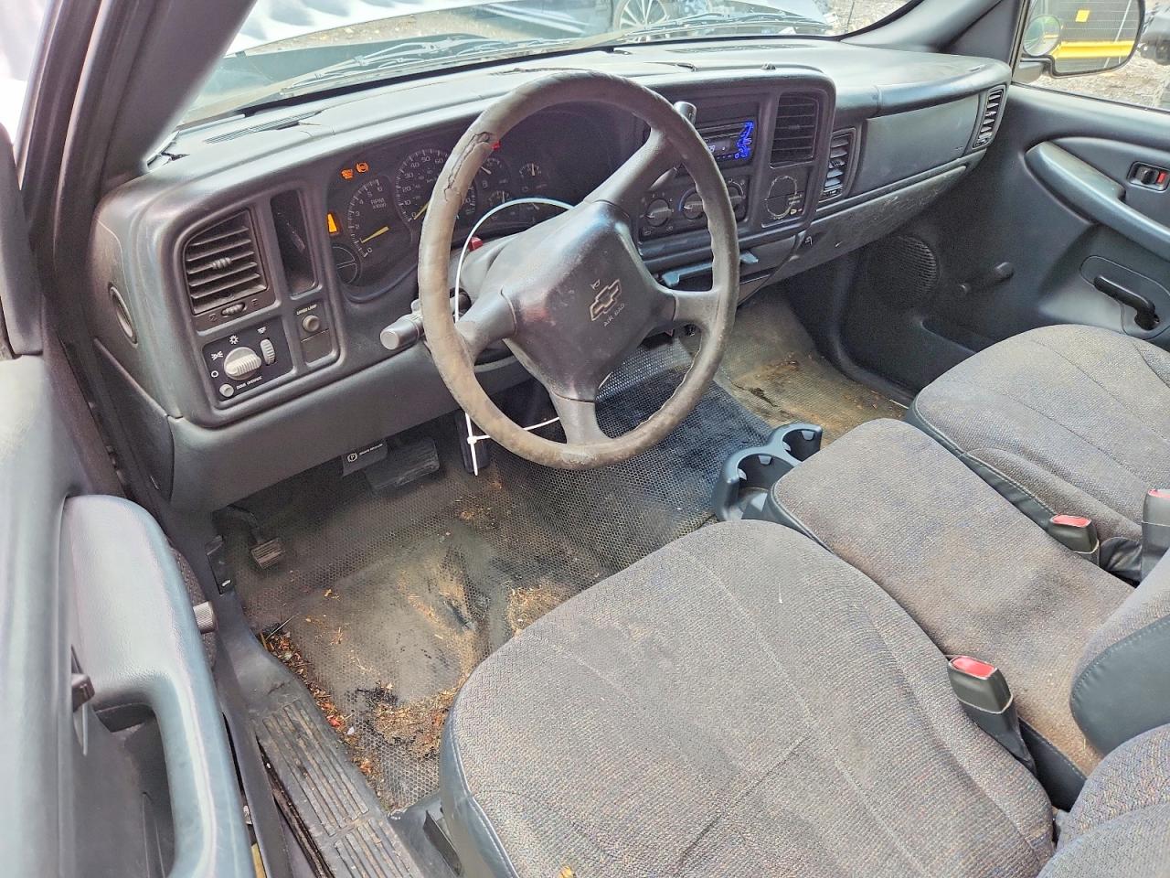 Chevrolet Silverado C1500