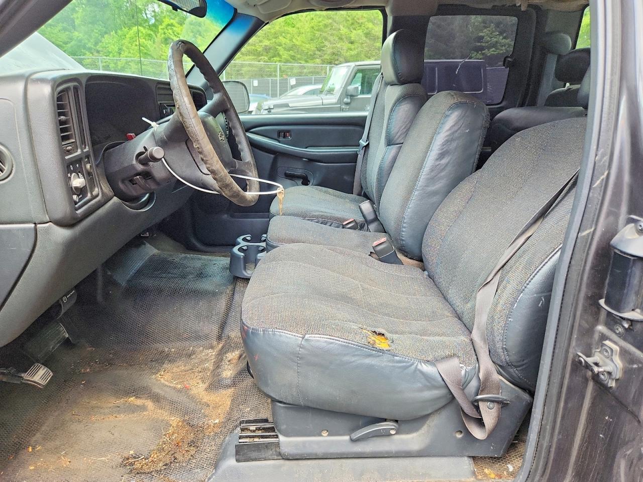 Chevrolet Silverado C1500
