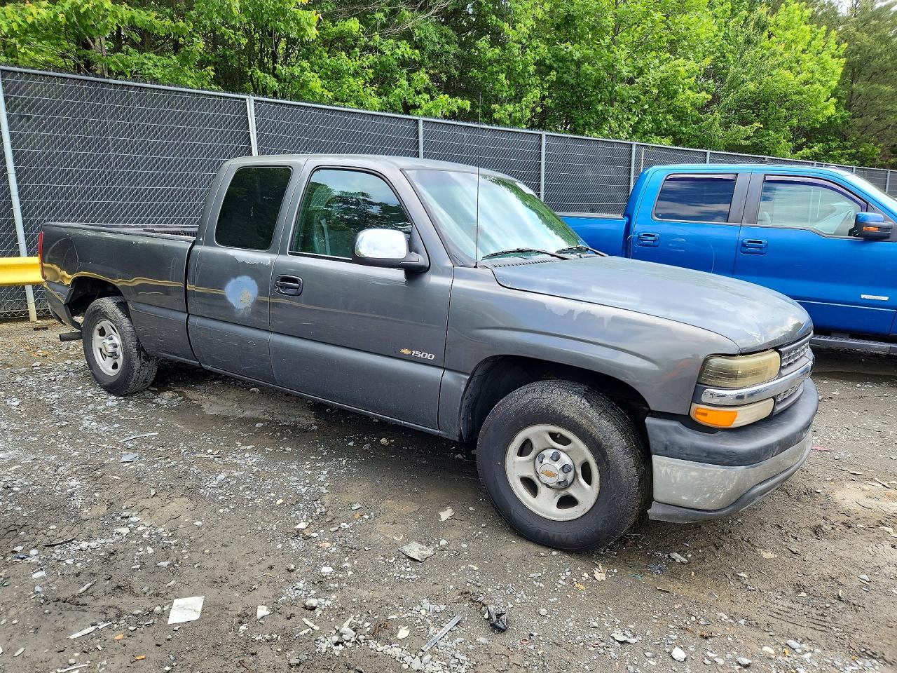 Chevrolet Silverado C1500