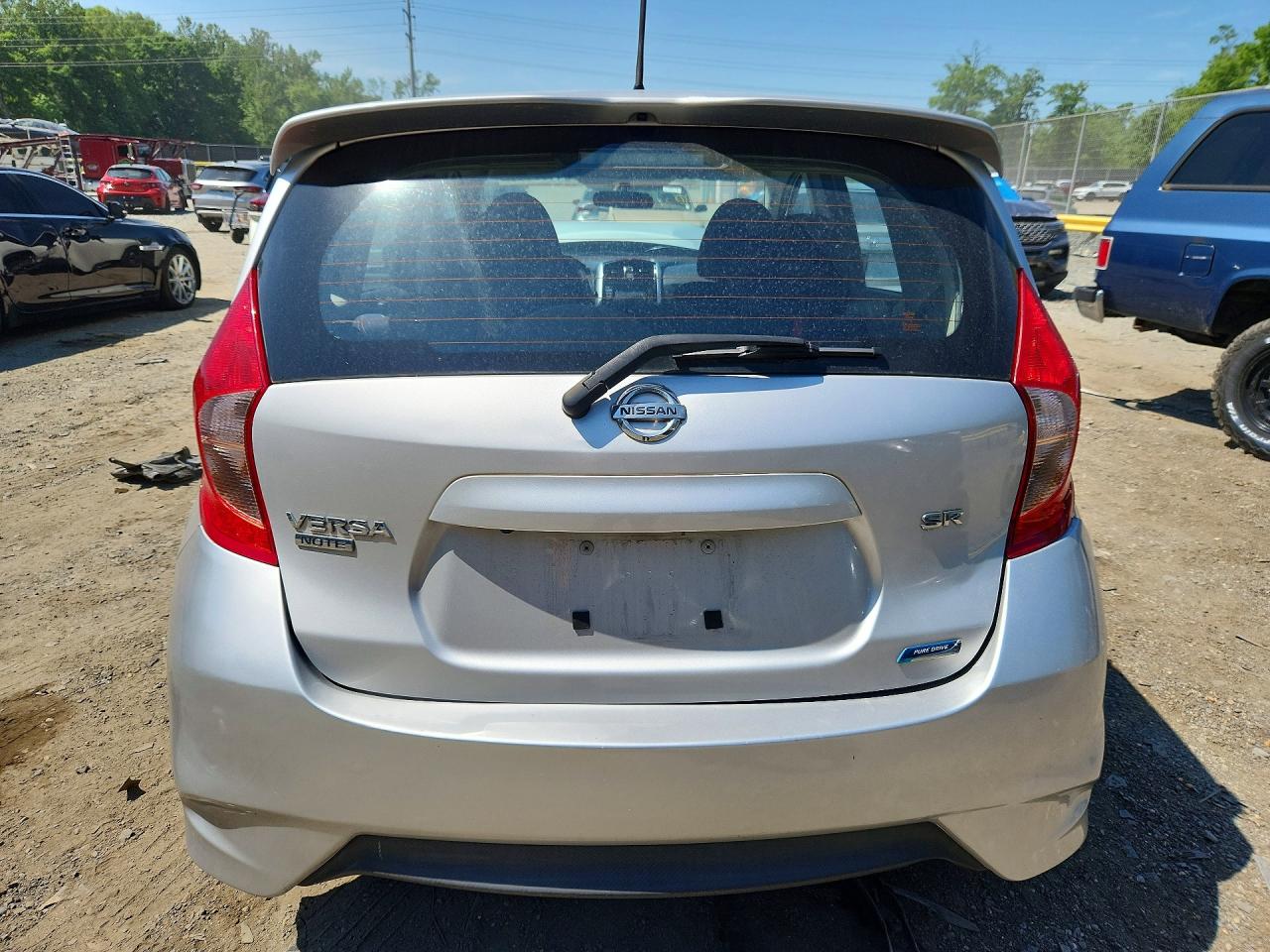 Nissan Versa Sr