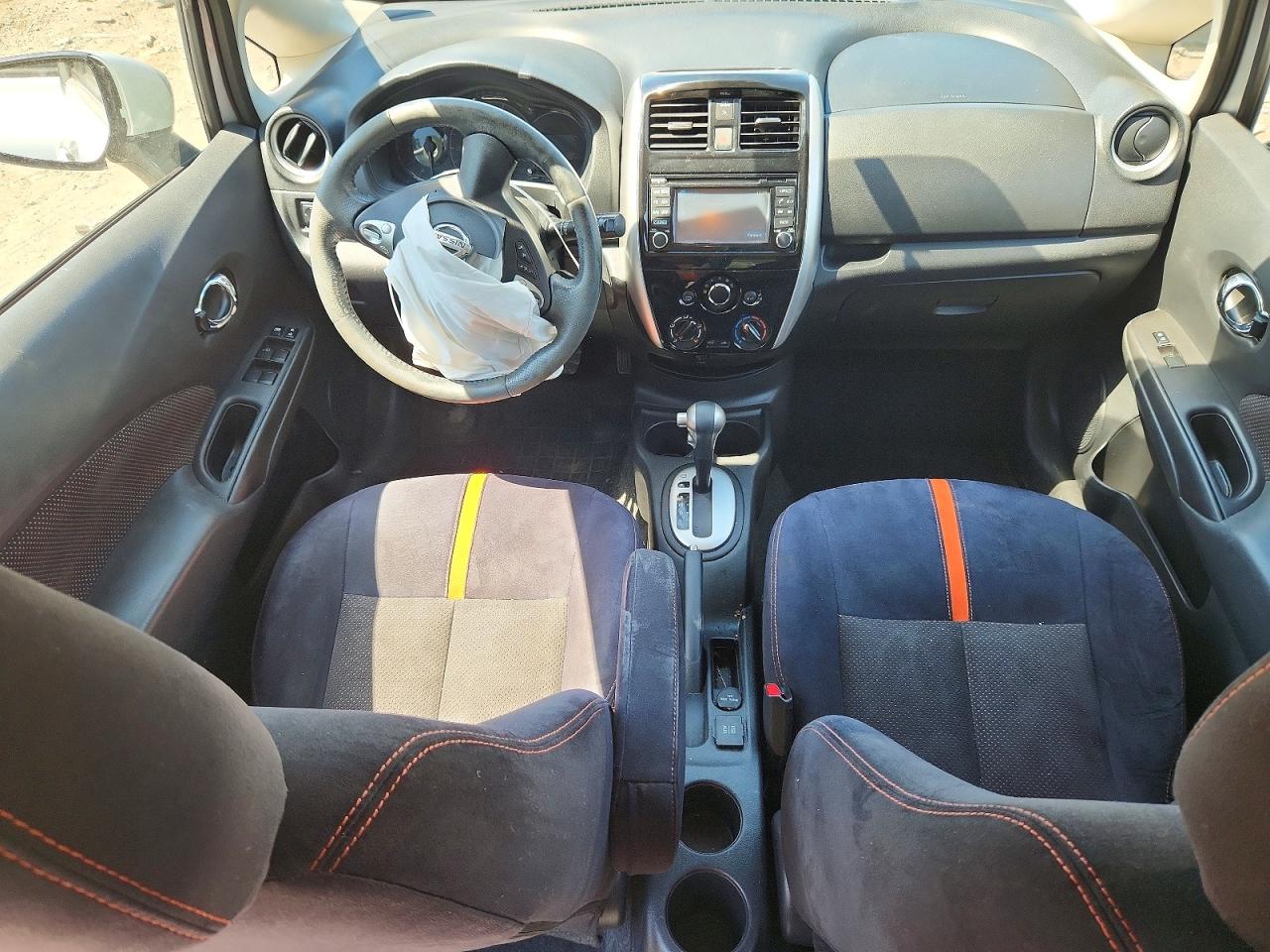 Nissan Versa Sr