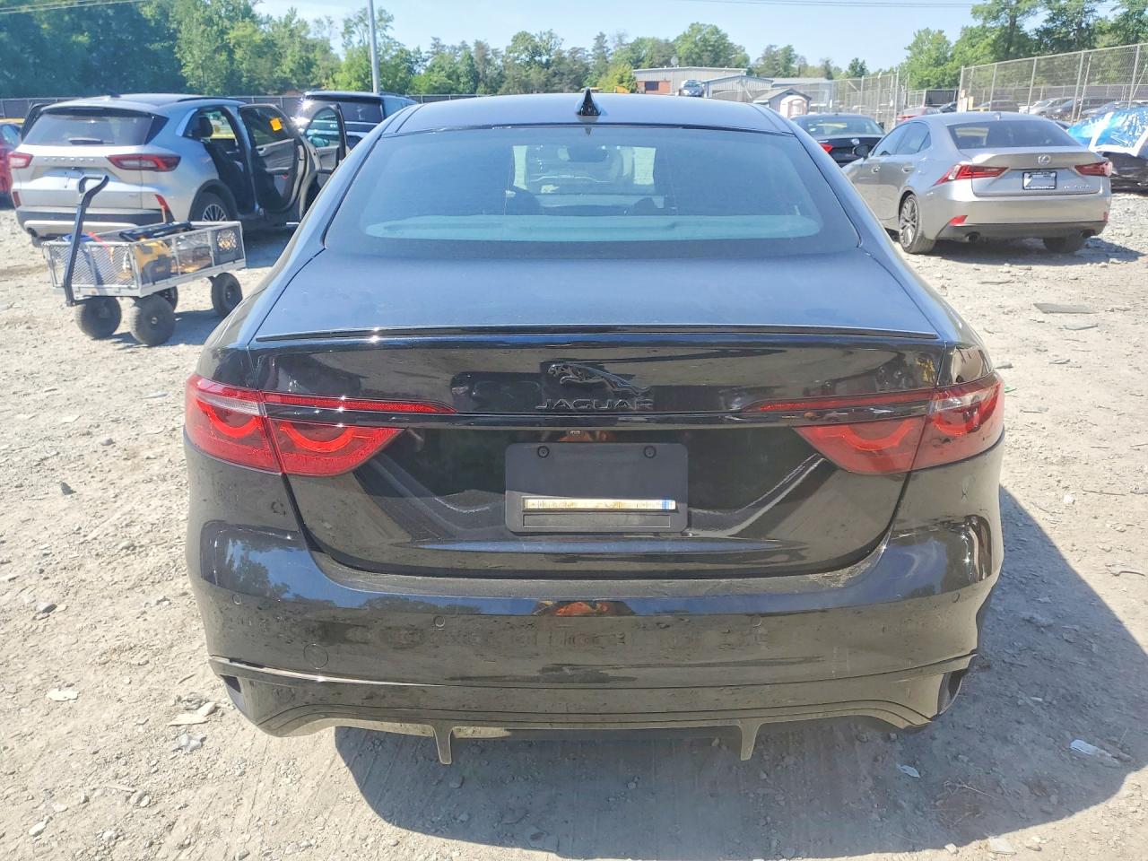 Jaguar XF R-dynamic Se