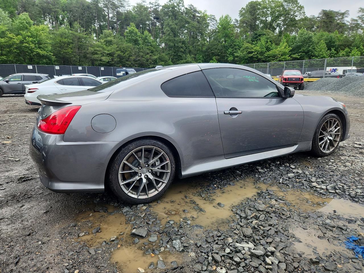INFINITI G37 Coupe Base