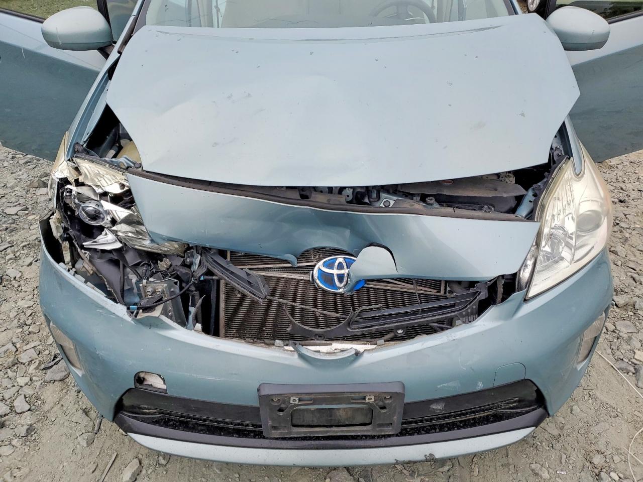 Toyota Prius Three