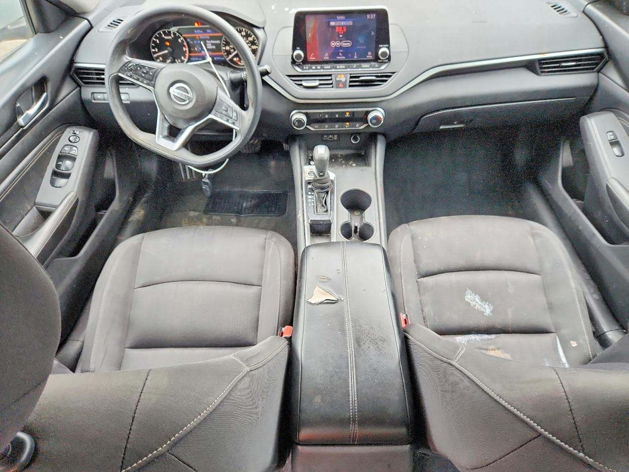 Nissan Altima S