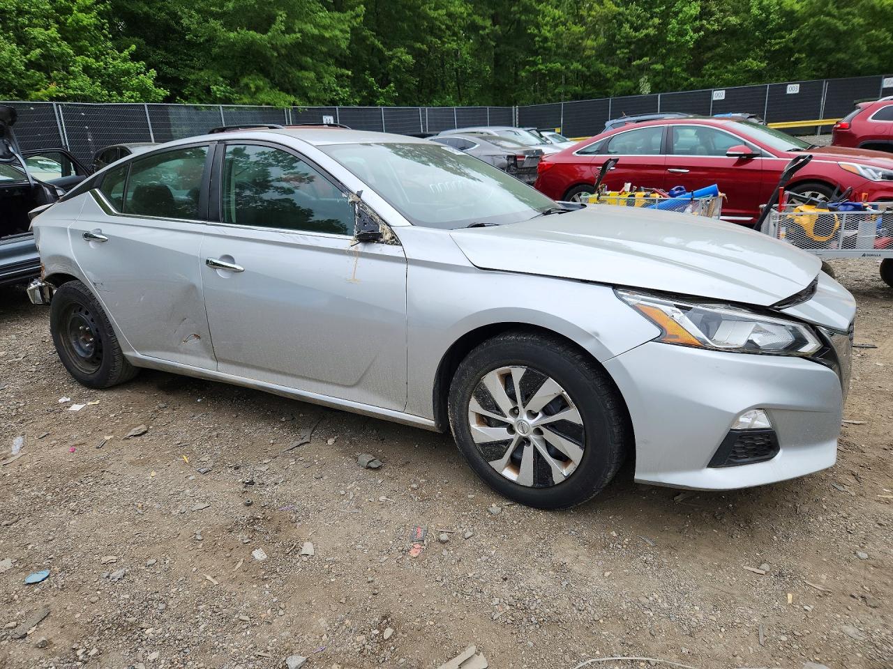 Nissan Altima S