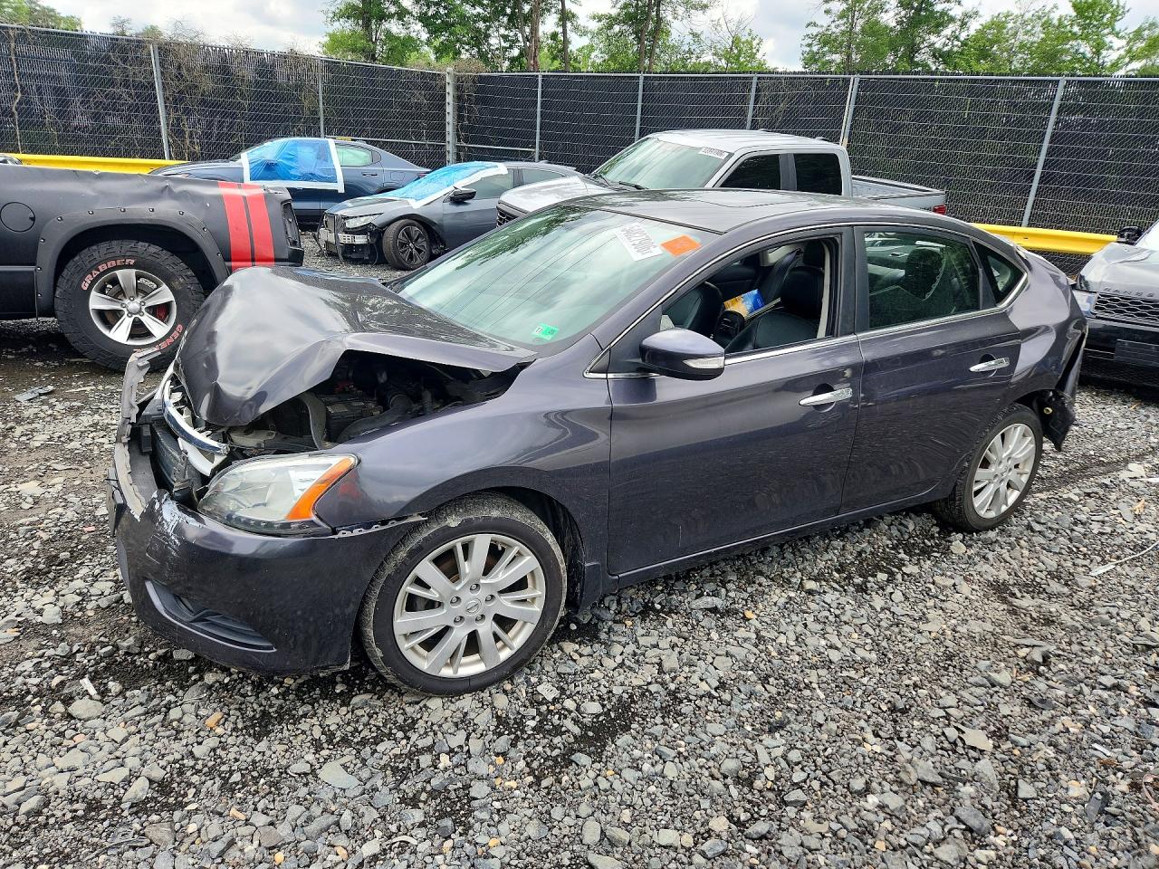 Salvage Nissan Sentra Image