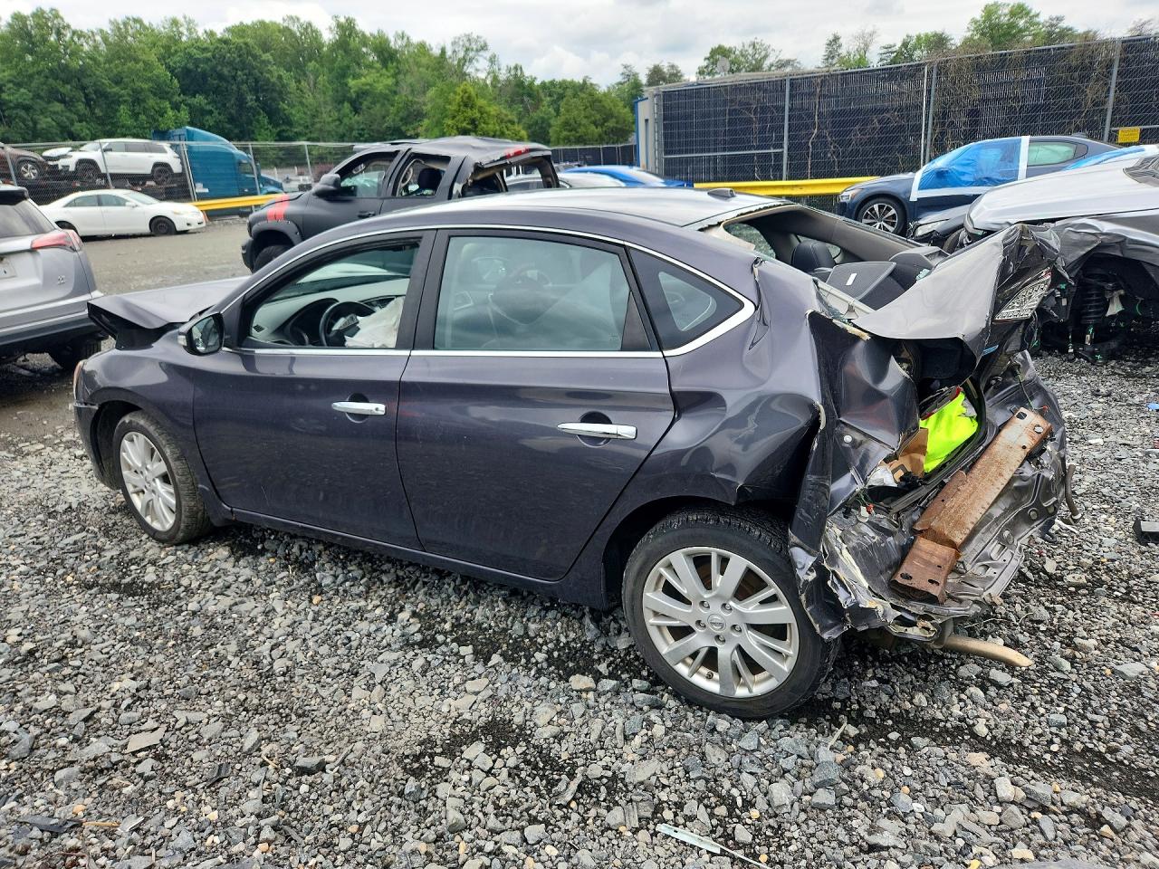 Nissan Sentra S