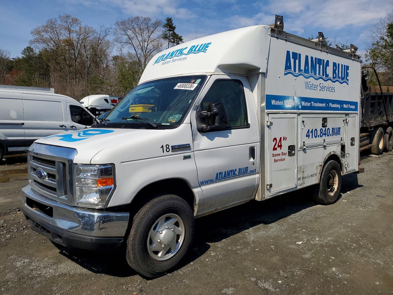 Salvage Ford Econoline Image