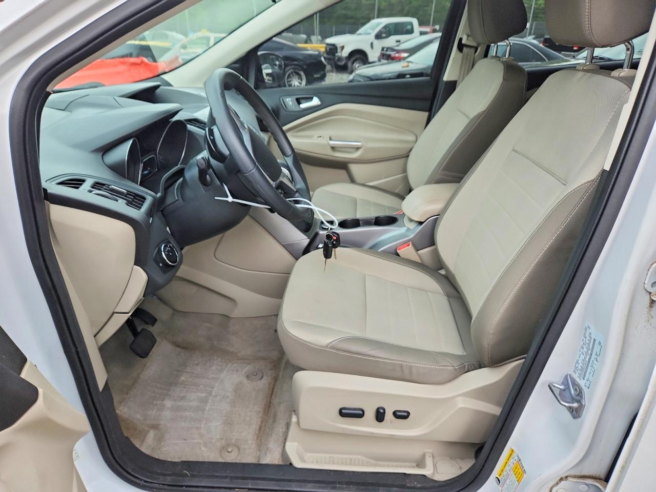 Ford Escape Se