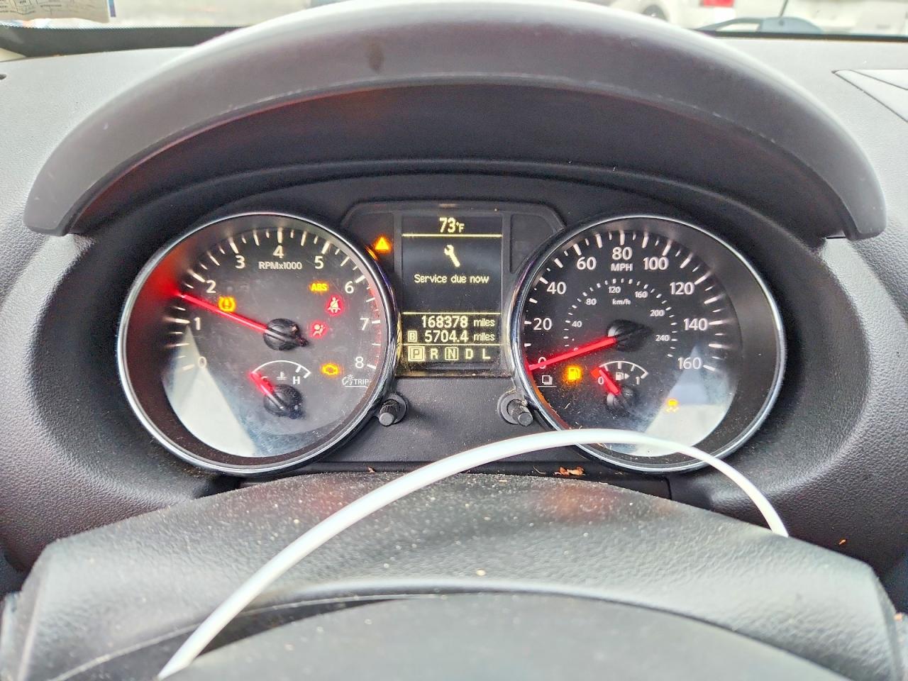 Nissan Rogue S