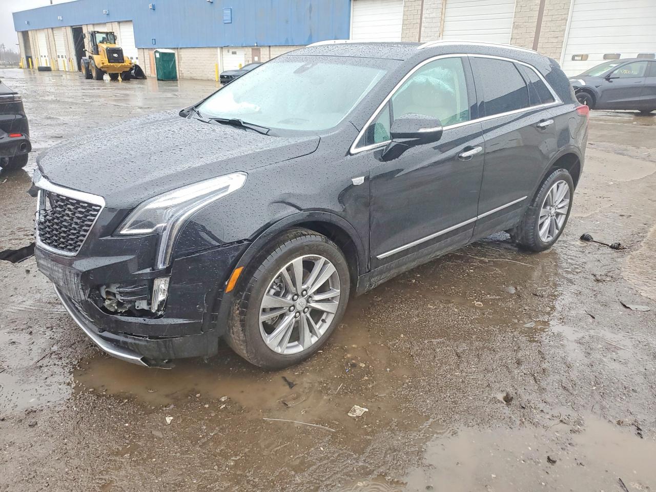 Salvage Cadillac XT5 Image