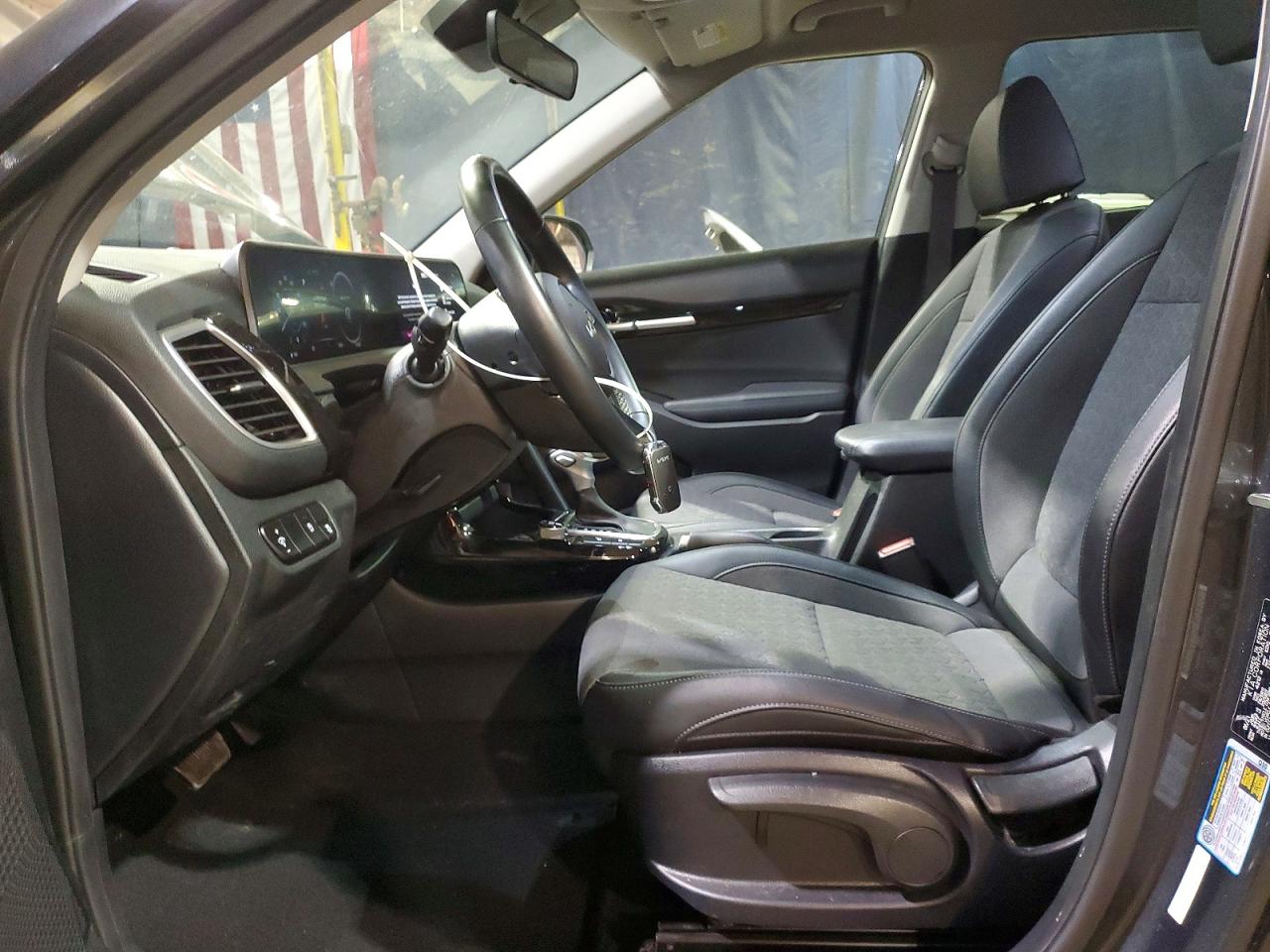 Kia Seltos S
