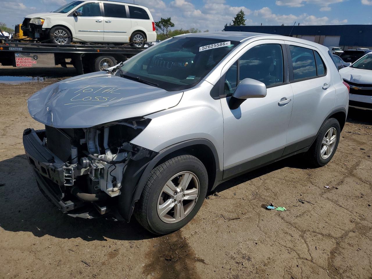 Salvage Chevrolet Trax Image