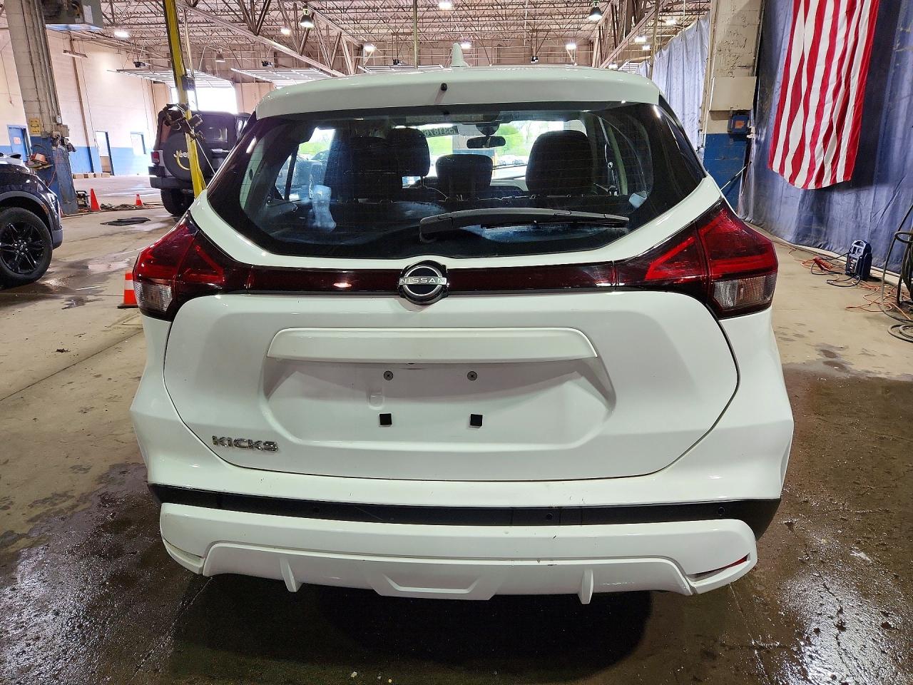 Nissan Kicks S