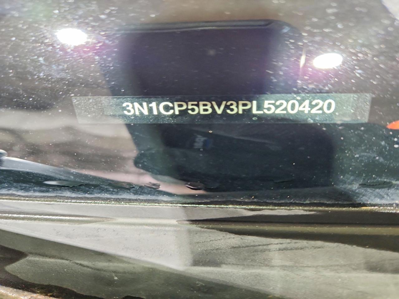 Nissan Kicks S