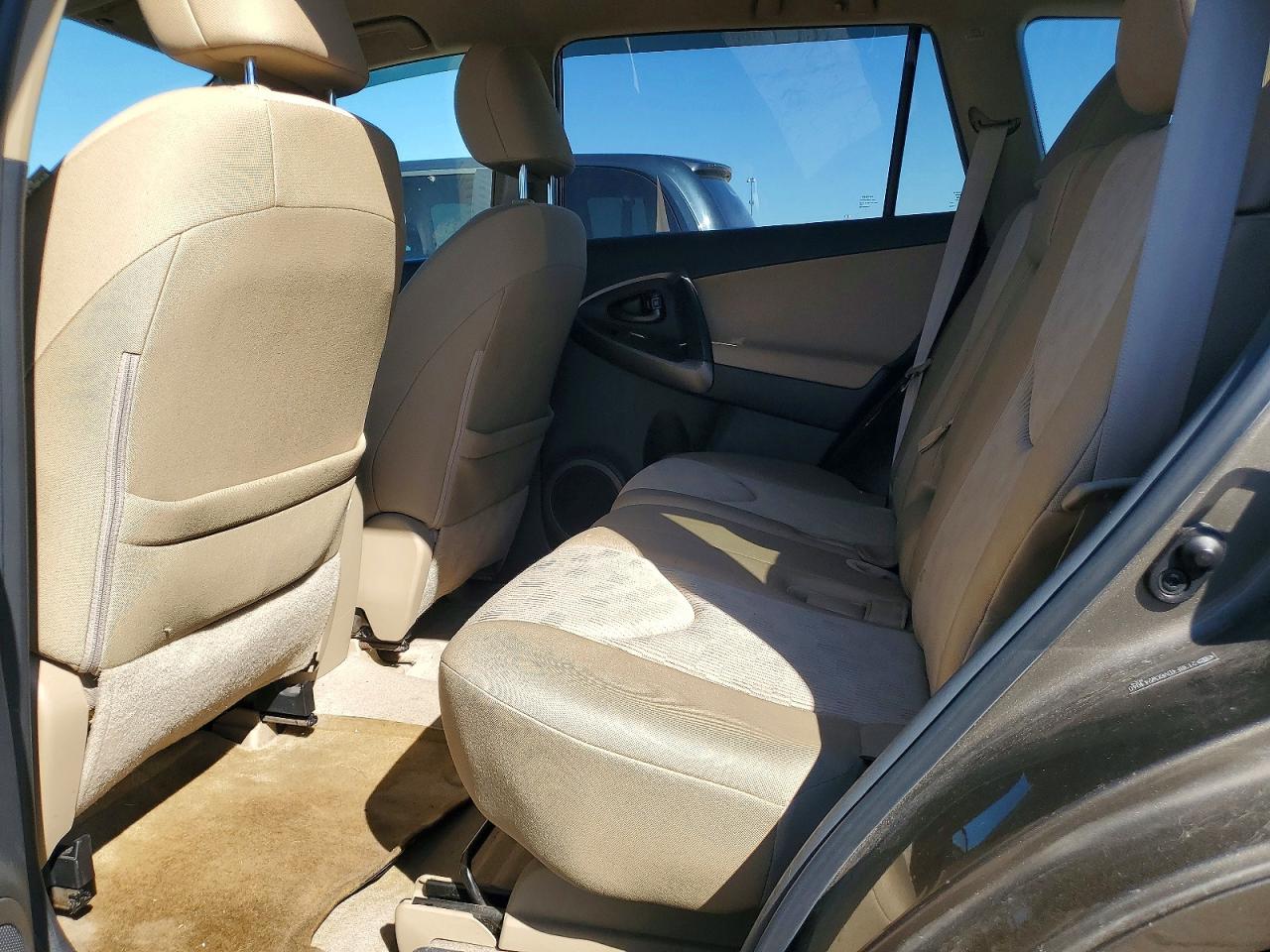 Toyota RAV4 Base