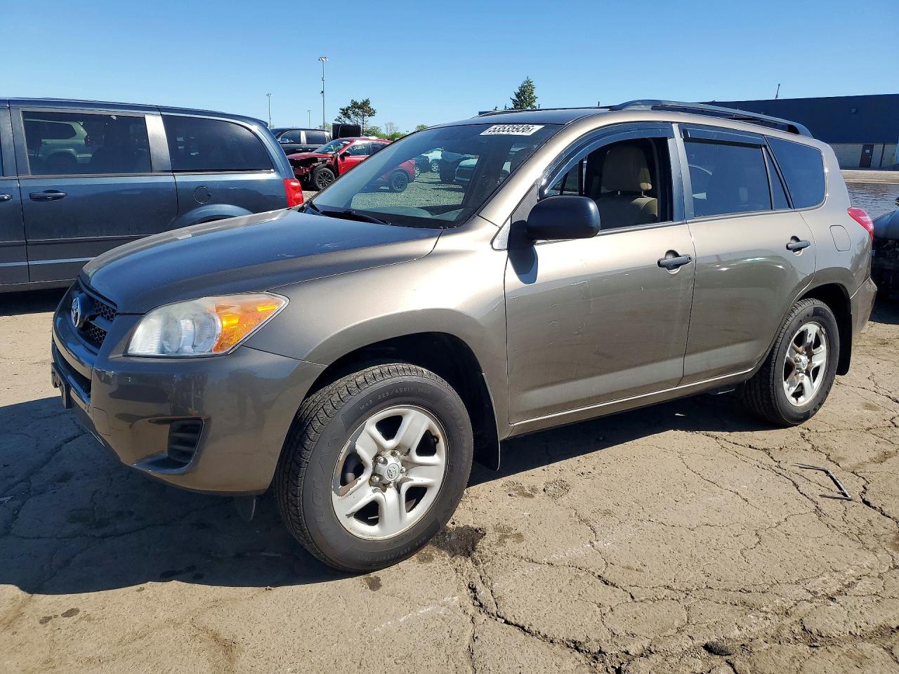 Salvage Toyota RAV4 Image