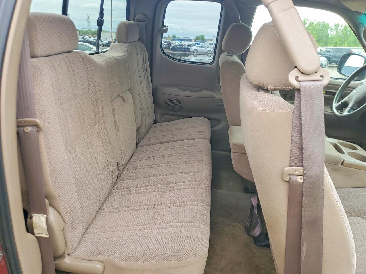 Toyota Tundra Sr5 V8