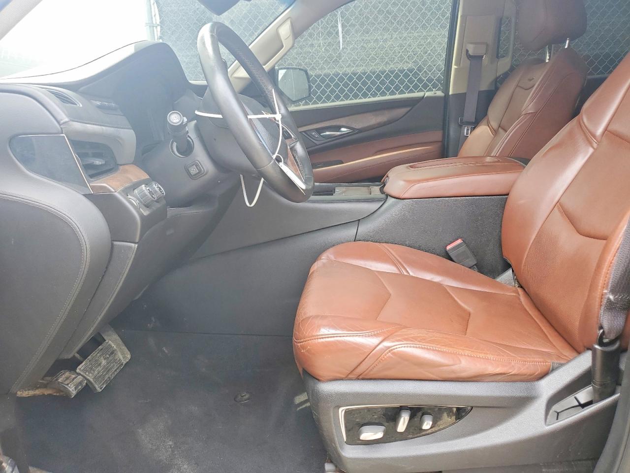 Cadillac Escalade Luxury