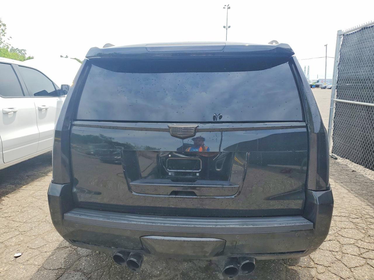 Cadillac Escalade Luxury