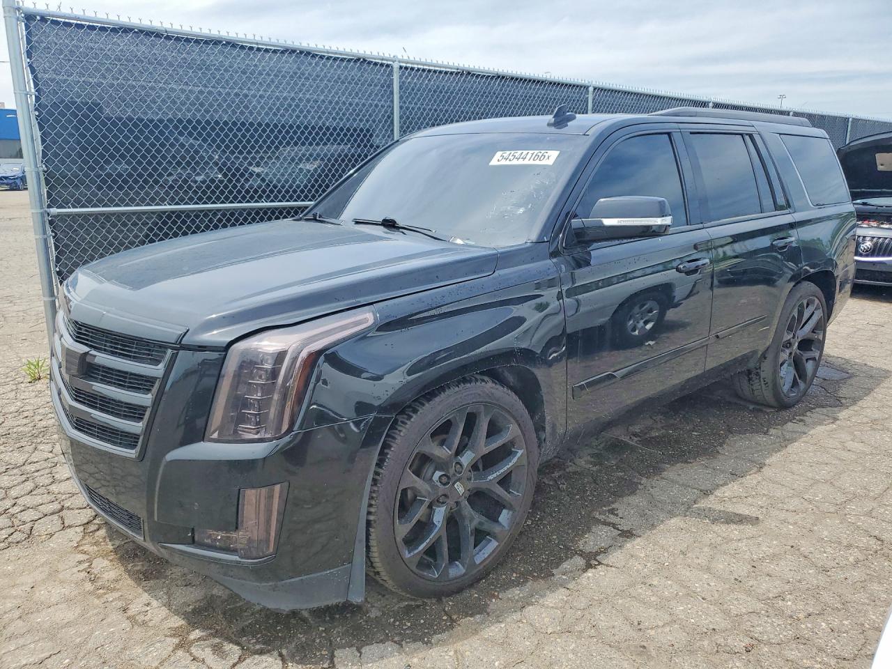 Salvage Cadillac Escalade Image