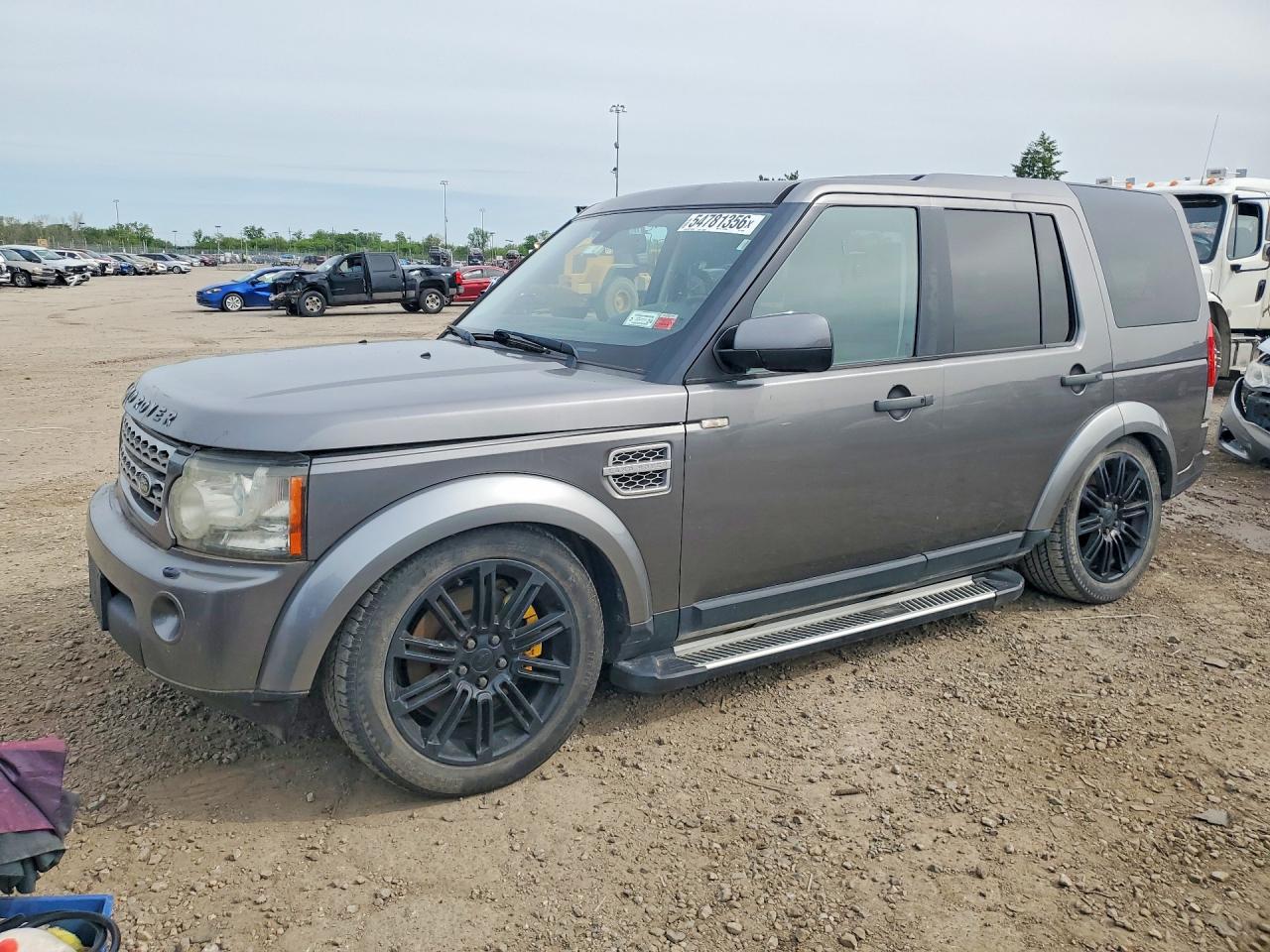 Salvage Land Rover LR4 Image
