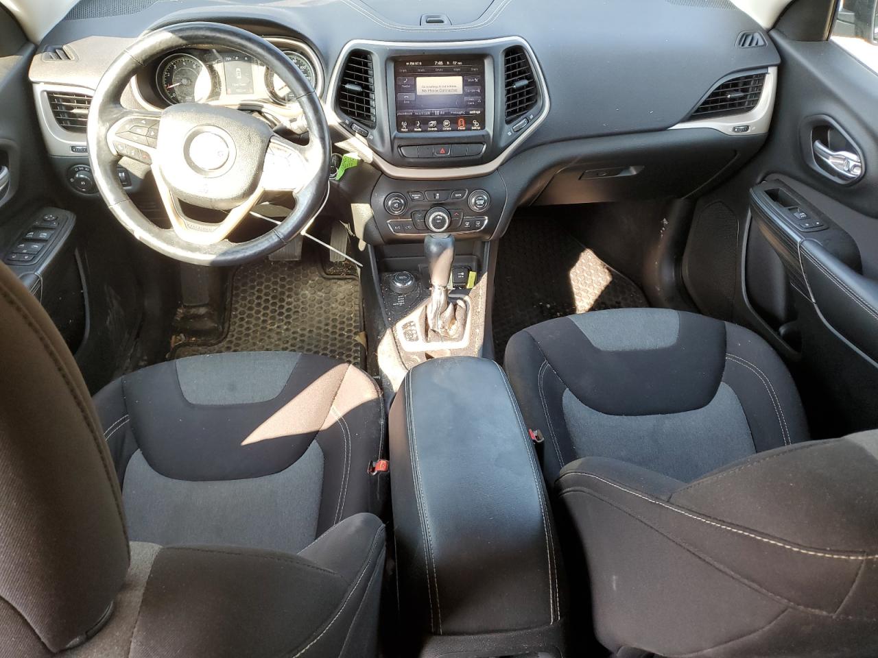 Jeep Grand Cherokee Latitude