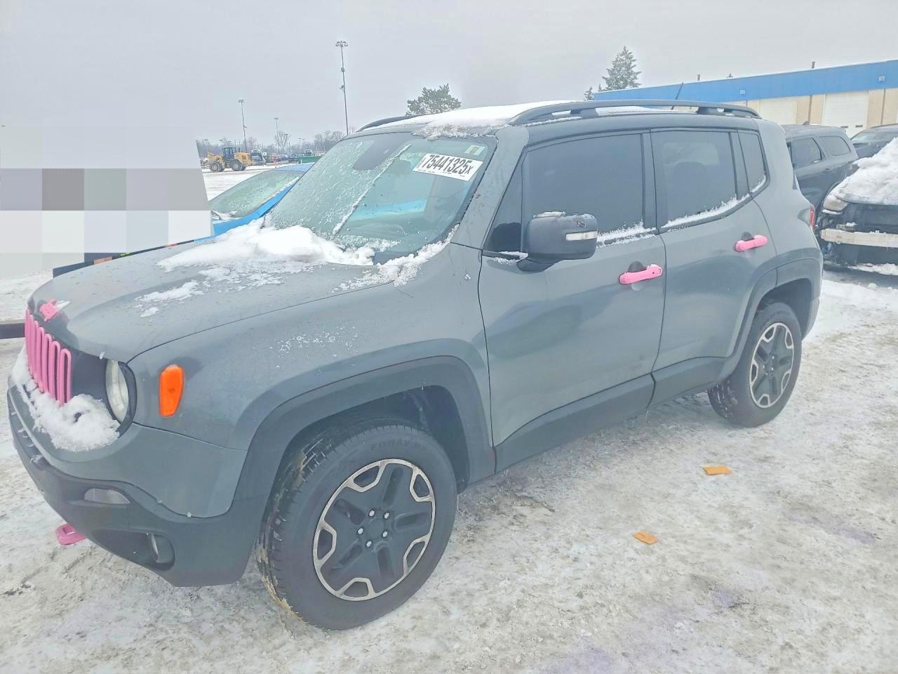 Salvage Jeep Renegade Image