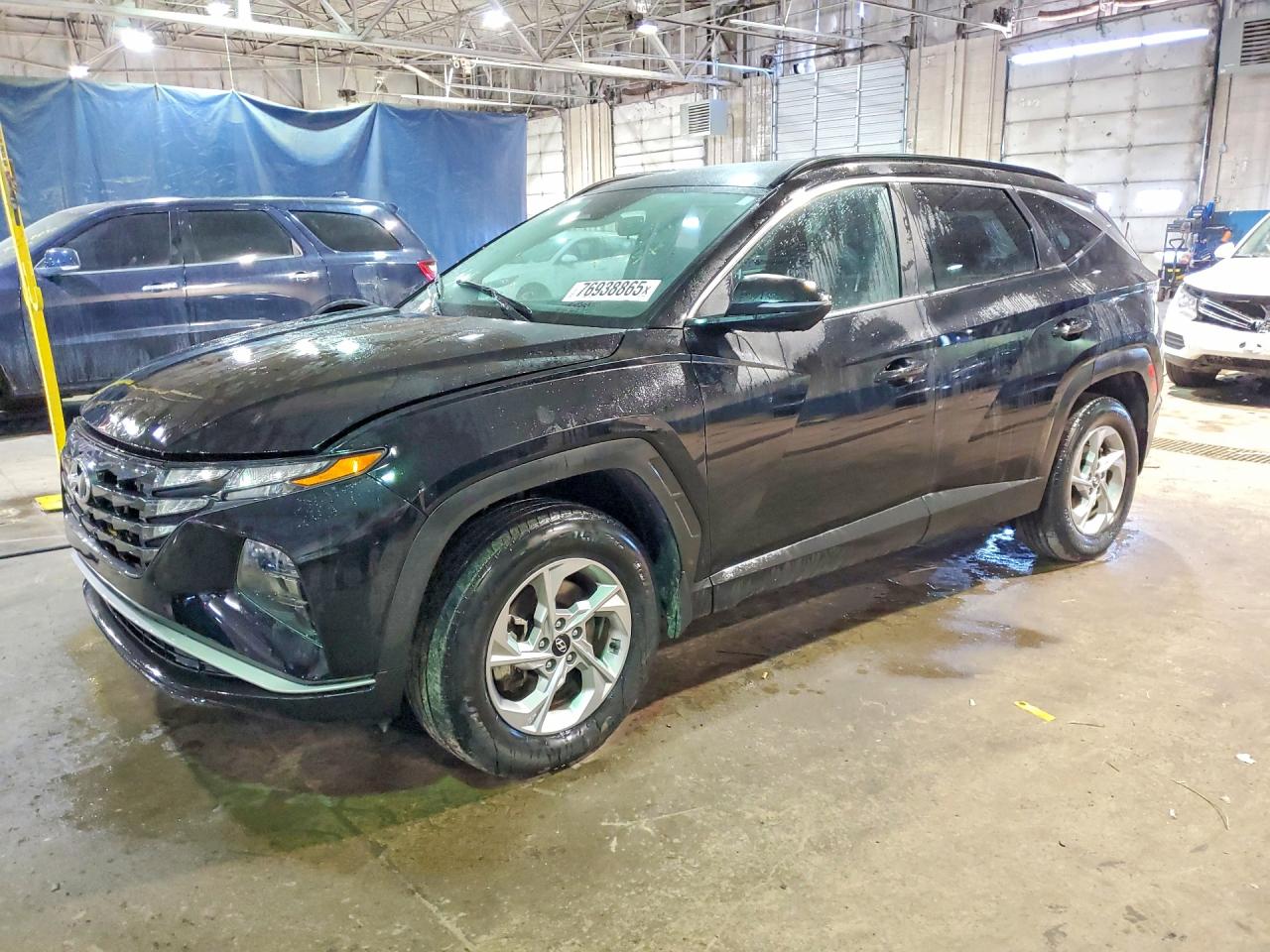 Salvage Hyundai TUCSON Image