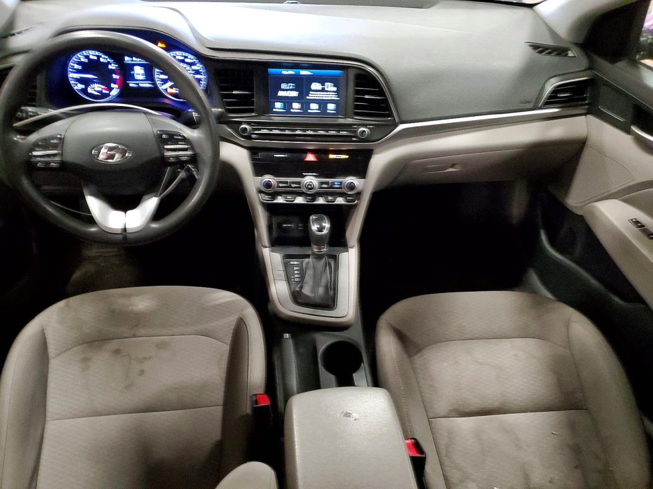 Hyundai ELANTRA Sel