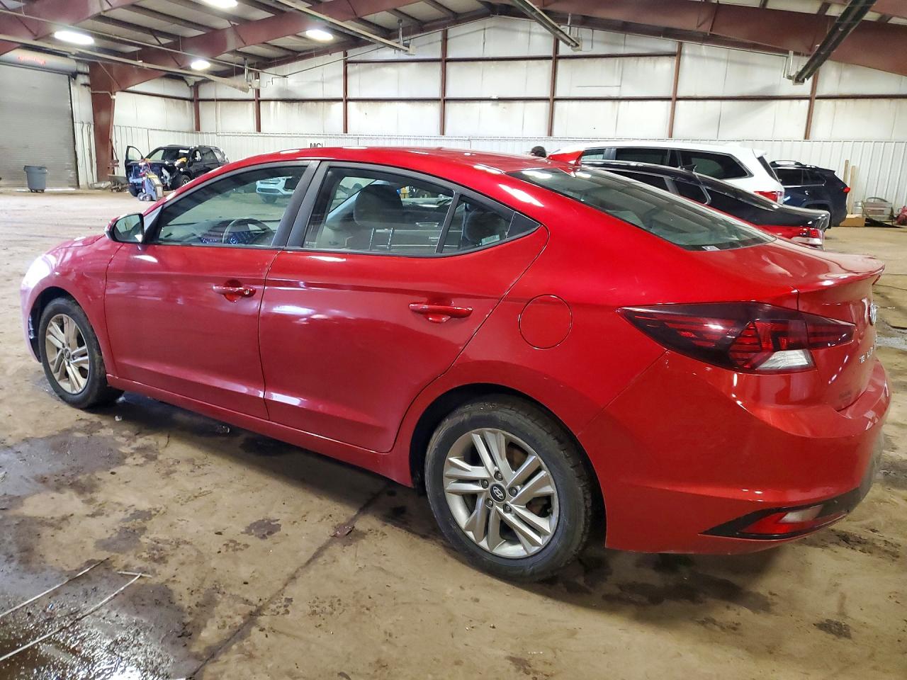 Hyundai ELANTRA Sel
