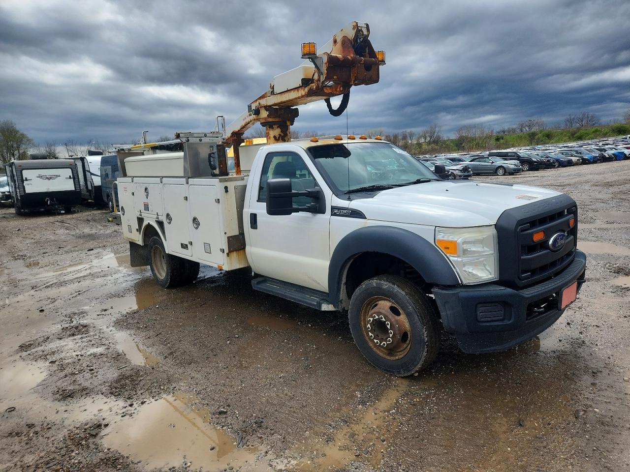 Salvage Ford F-450 Image
