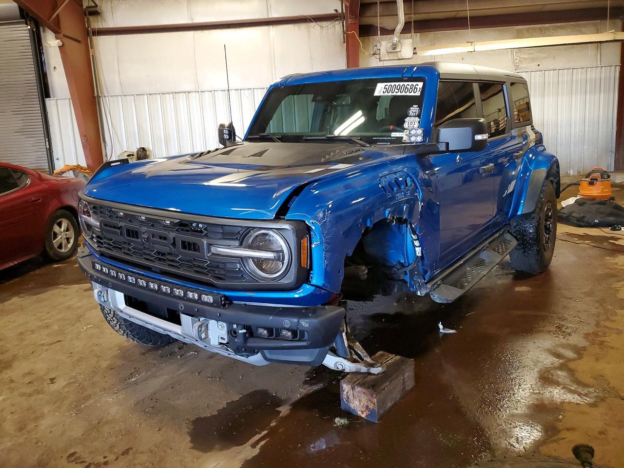 Salvage Ford Bronco Image