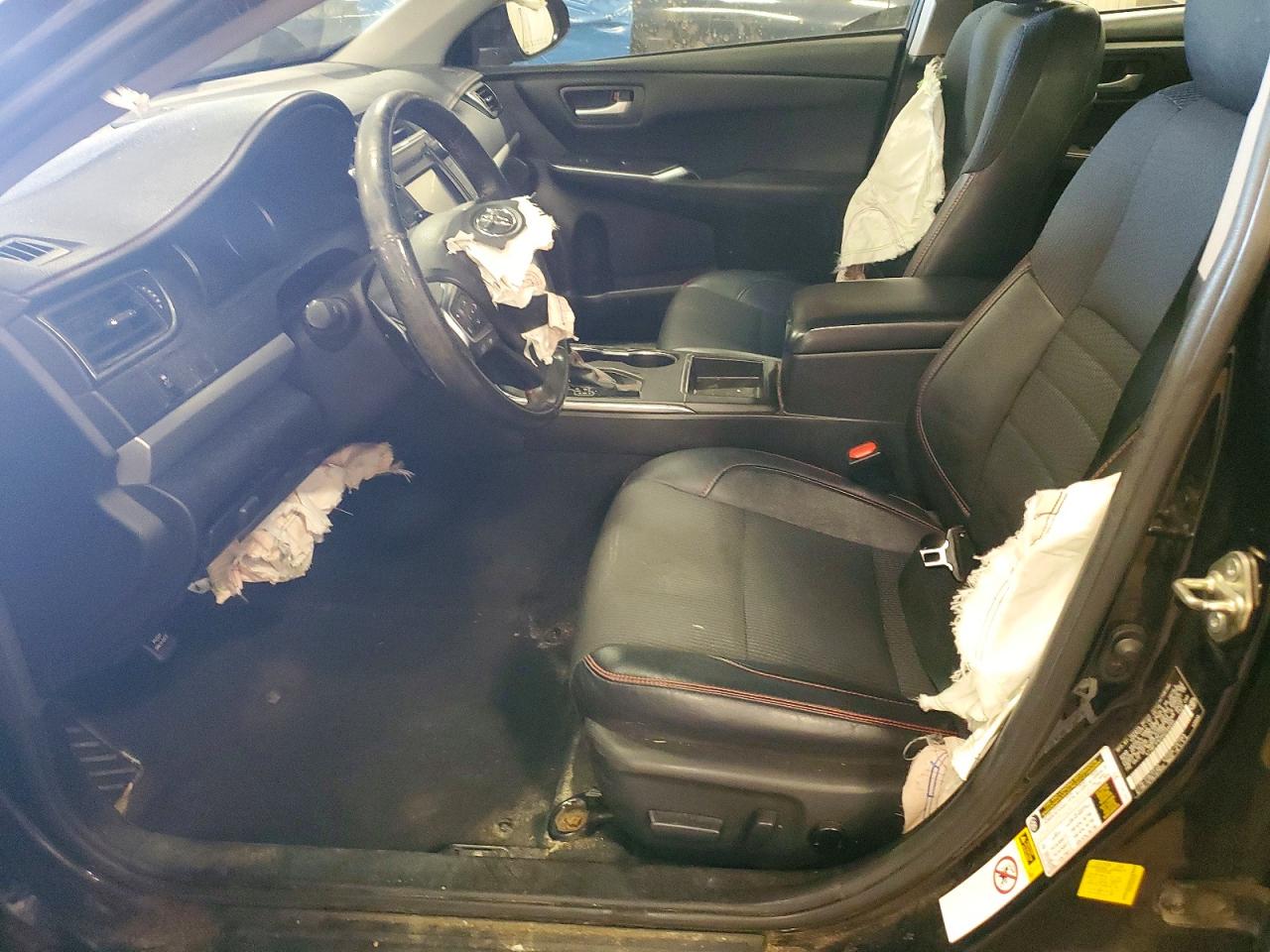 Toyota Camry Se