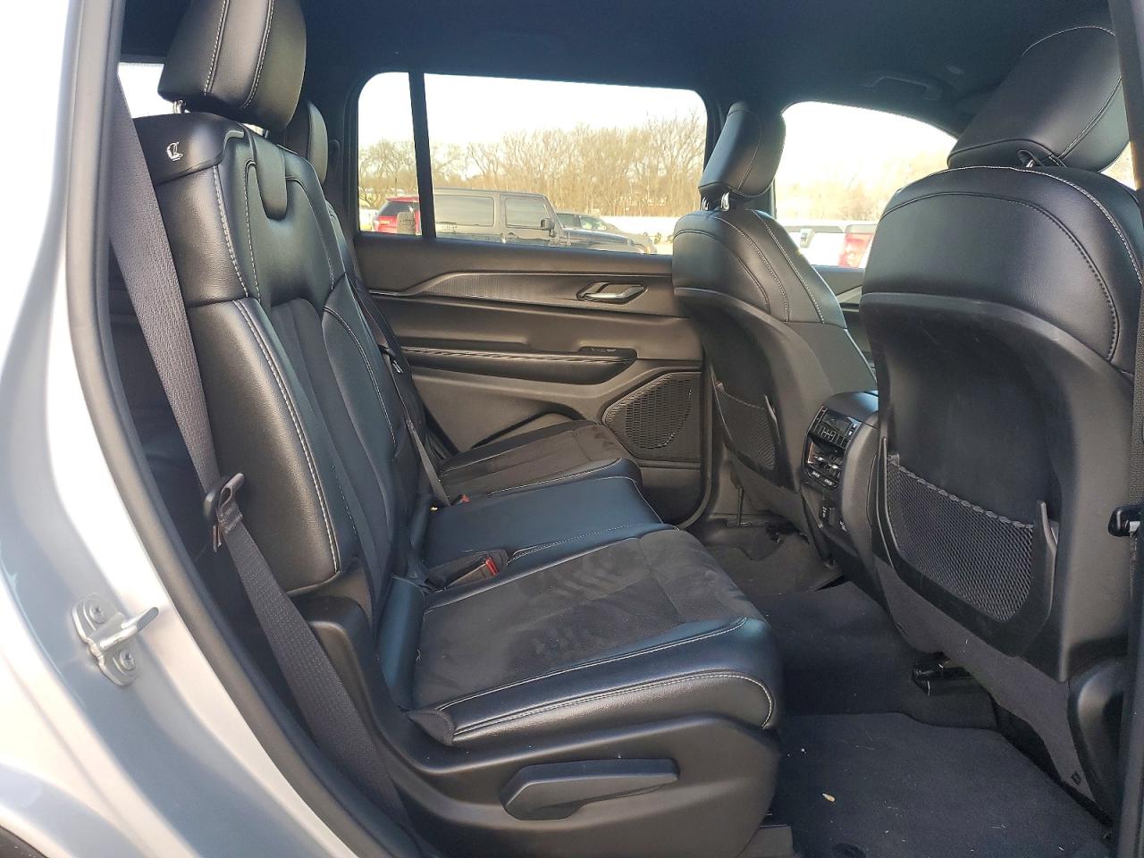 Jeep Grand Cherokee L Laredo