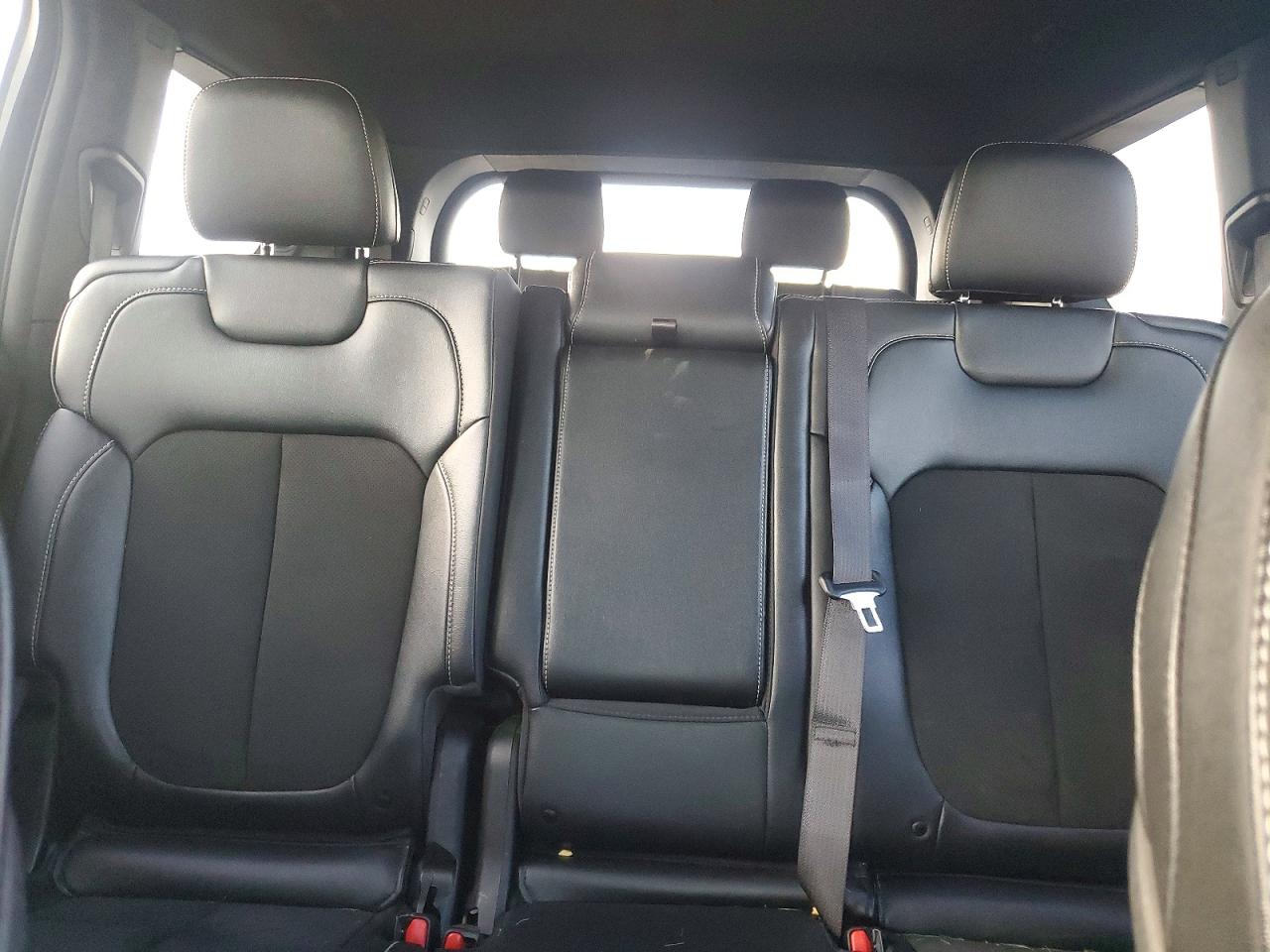 Jeep Grand Cherokee L Laredo