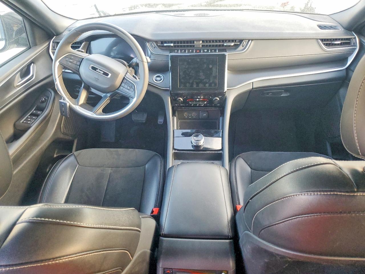 Jeep Grand Cherokee L Laredo