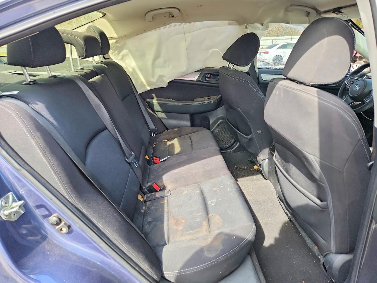Subaru Legacy 2.5i