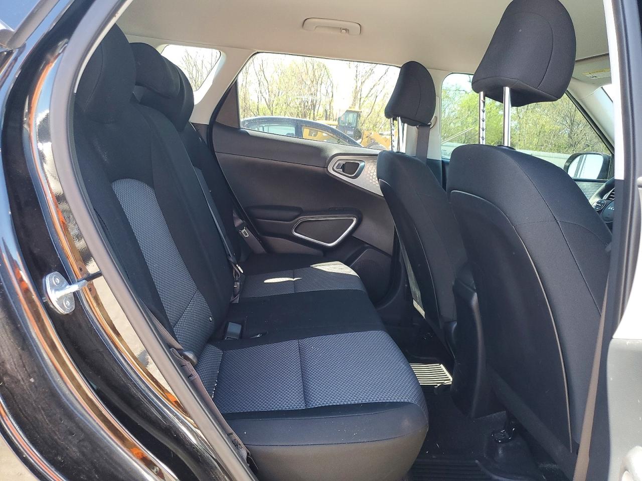 Kia Soul Lx