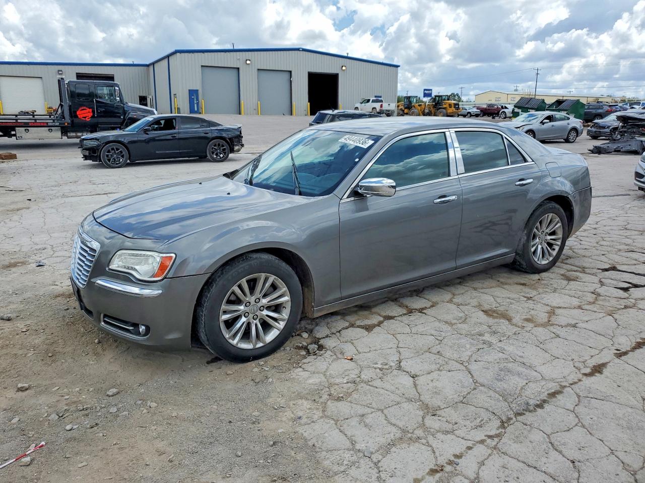 Salvage Chrysler 300 Image