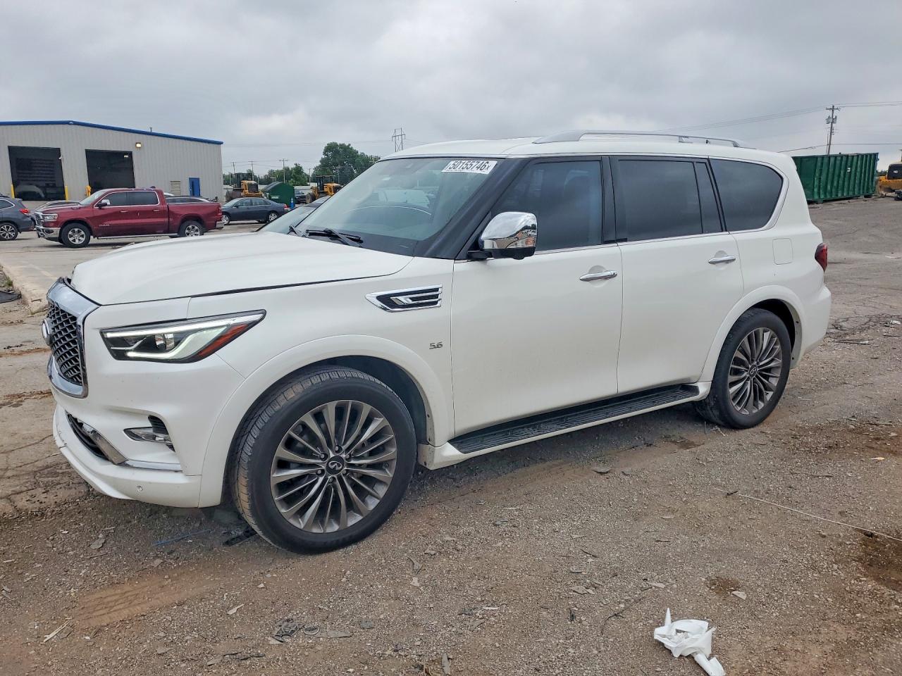 Salvage INFINITI Qx Image
