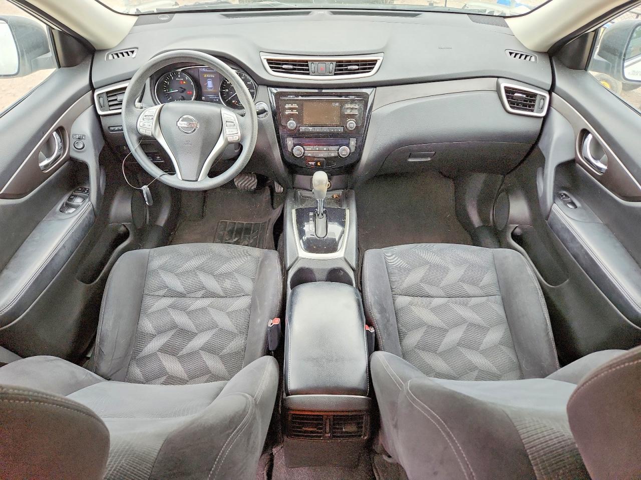 Nissan Rogue Sv