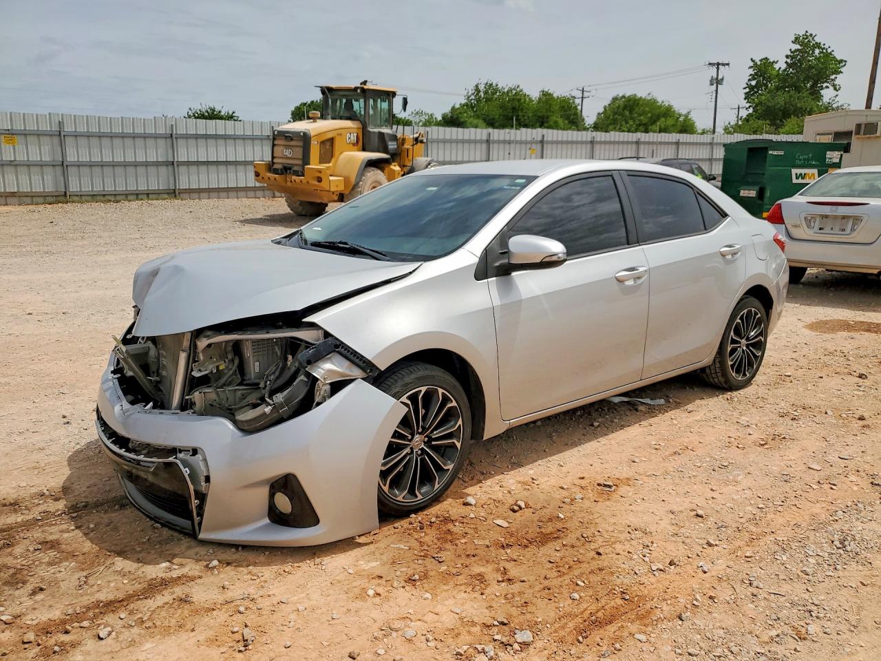 Salvage Toyota Corolla Image