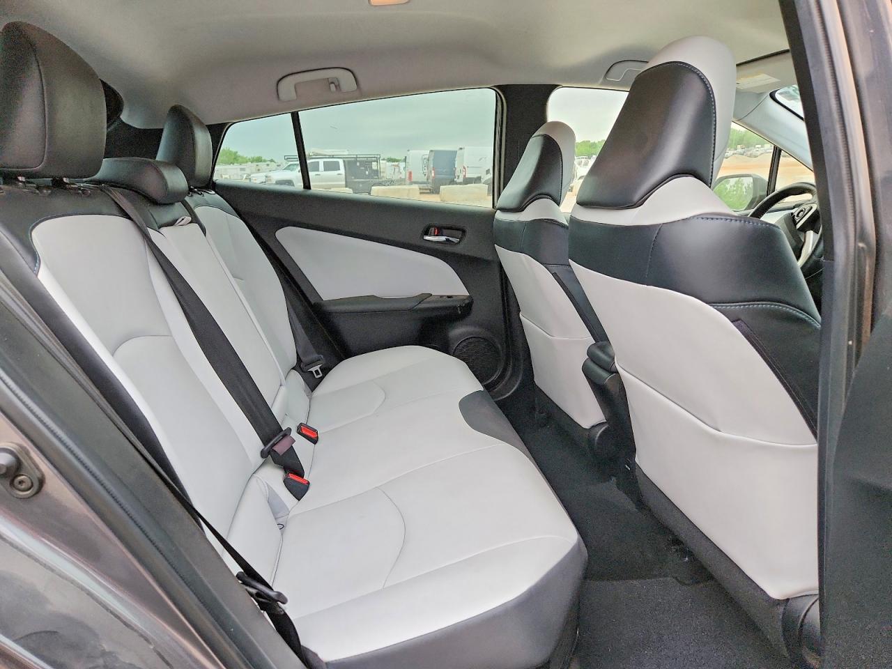 Toyota Prius Four